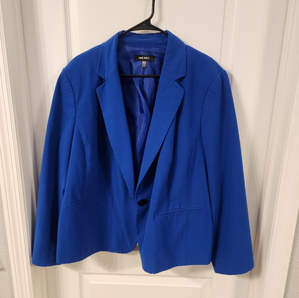 Size 20W Women's Royal Blue Blazer
